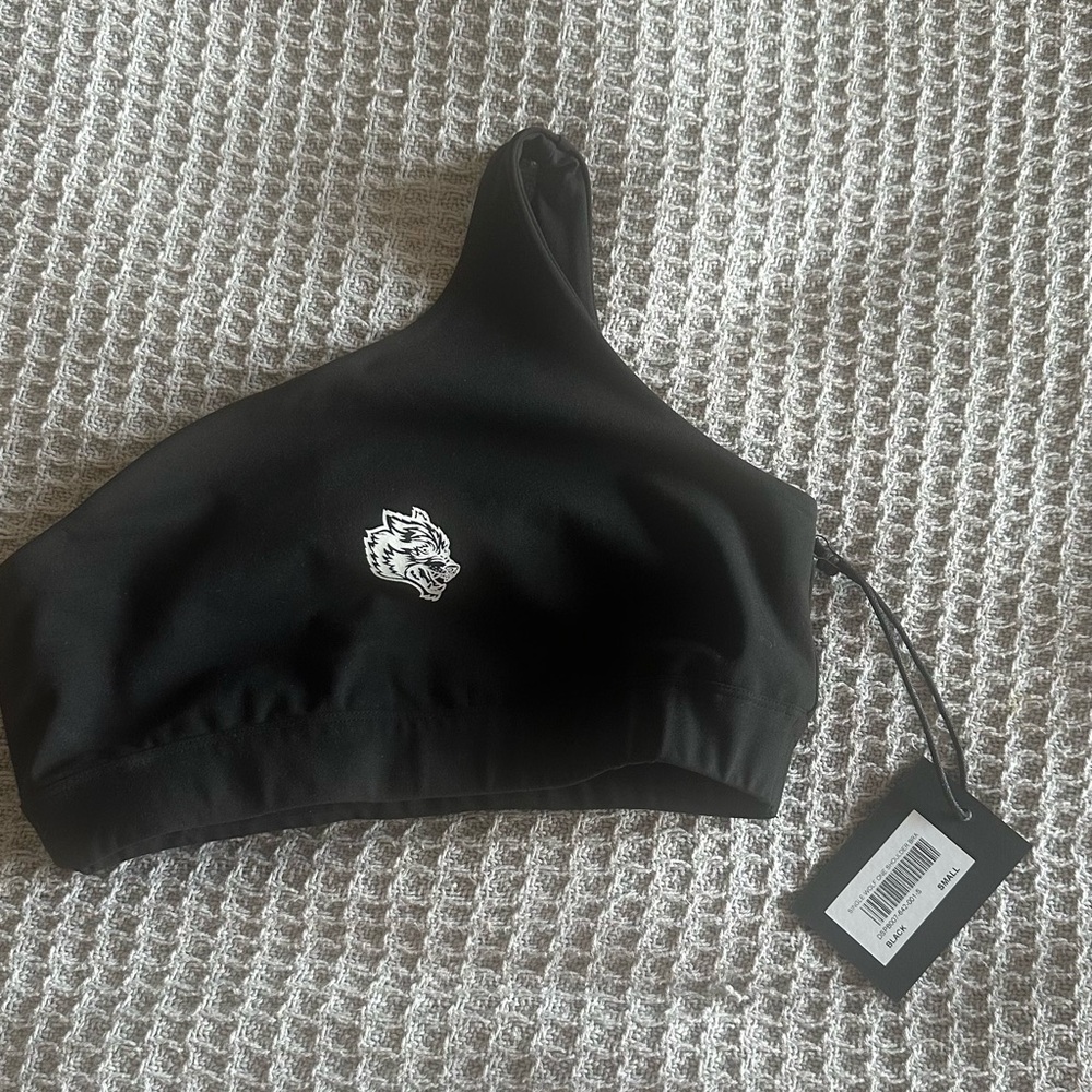 Darc Sport Single Wolf "One Shoulder" Energy Bra in Black